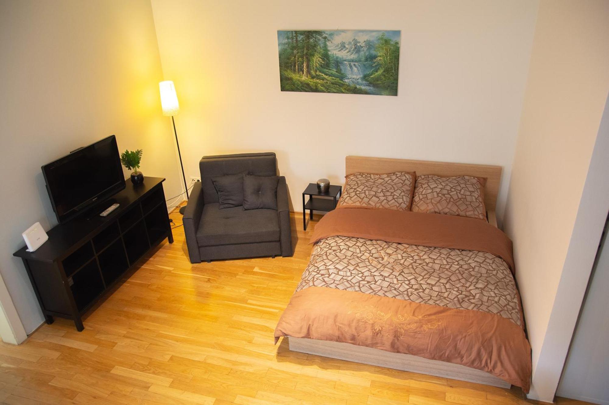 City Centre Garden Apartment With Parking Prague Exterior photo